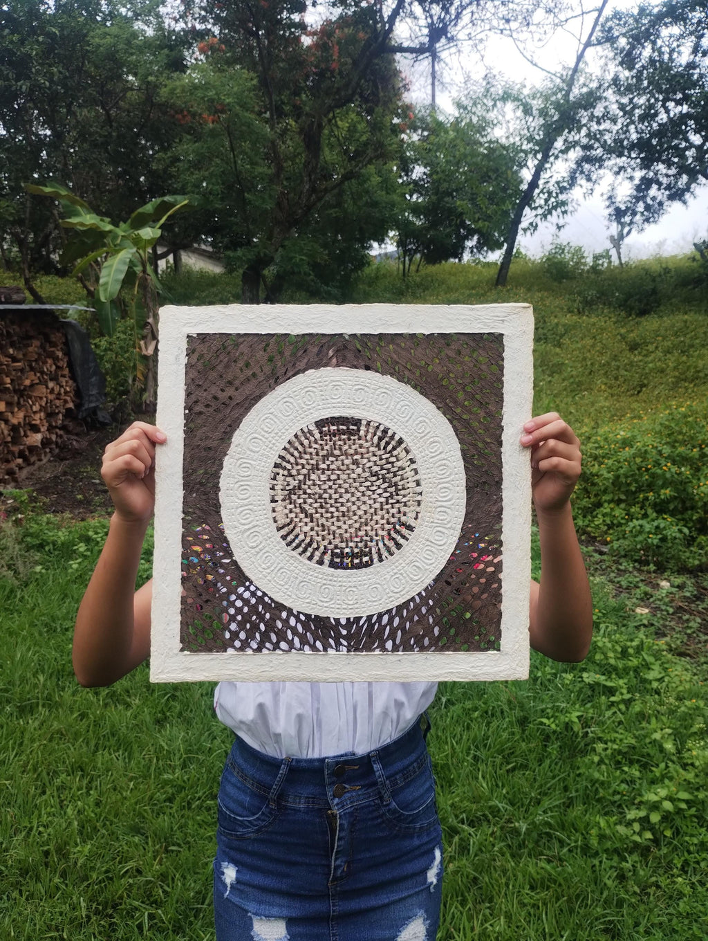 "Diamond Circle" ∙ Amate Art  15.75"x15.75"